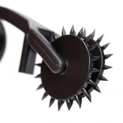 Thorn Double Finger Pinwheel By Master Series 9 Thorn Double Finger Pinwheel By Master Series -Sextoys voor hem Verkoop af687 002 2 1000x668 2